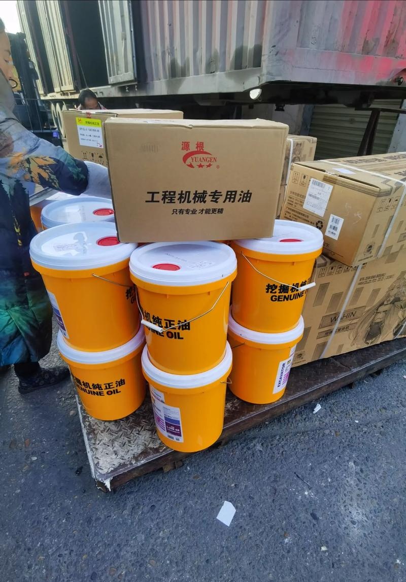 如何選擇優(yōu)質(zhì)機(jī)械潤滑油 關(guān)鍵因素與選購指南